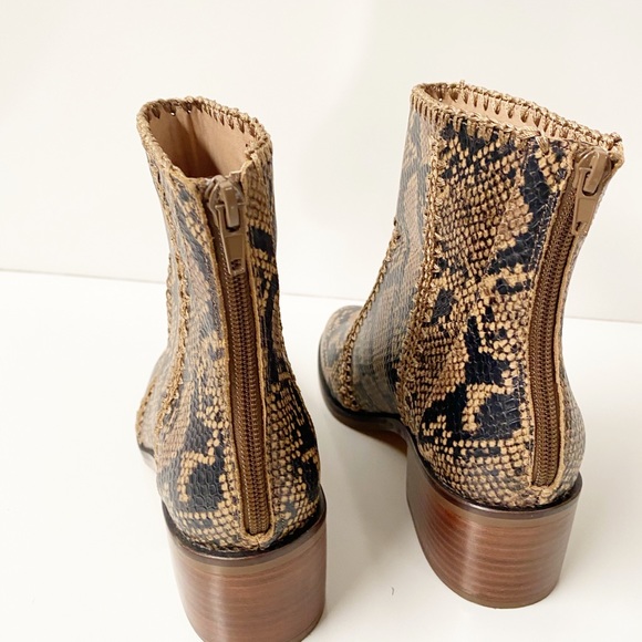 Chelsea and Violet Snake Print Boots Size 8.5 - Picture 6 of 10